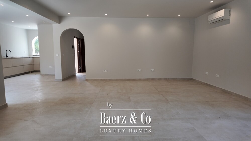 Beautiful luxury home in Albir image