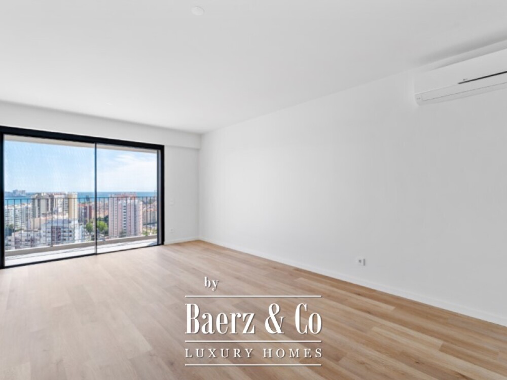 Prestigious 3 Bedroom Apartment with River View, in Miraflores image