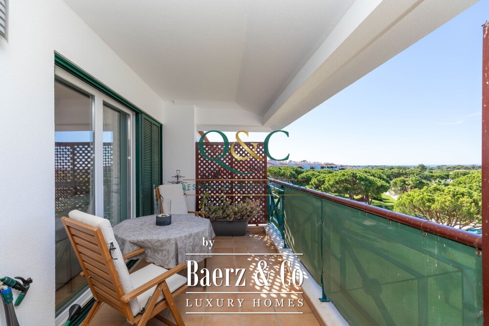 Beautiful luxury home in Quarteira, Vila Sol image
