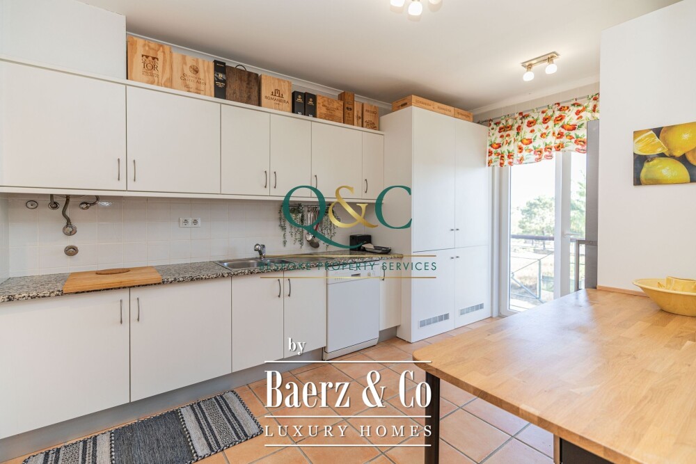 Beautiful luxury home in Quarteira, Vila Sol image