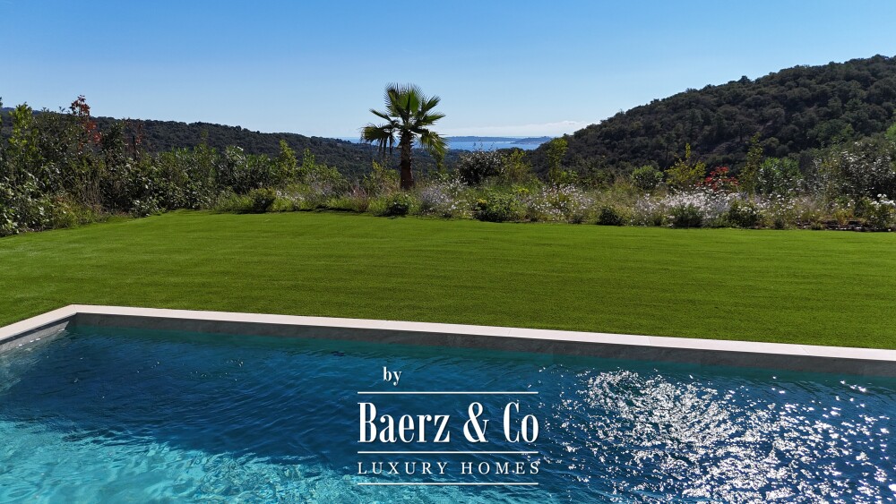 Grimaud — Sea-View Luxury Villa with Five Bedrooms and Pool image