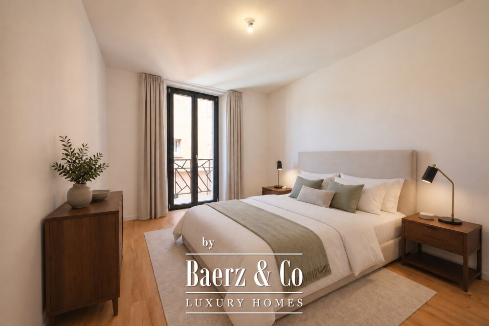 Saint-Raphaël town centre – 105 m² apartment with sea-view balconies image