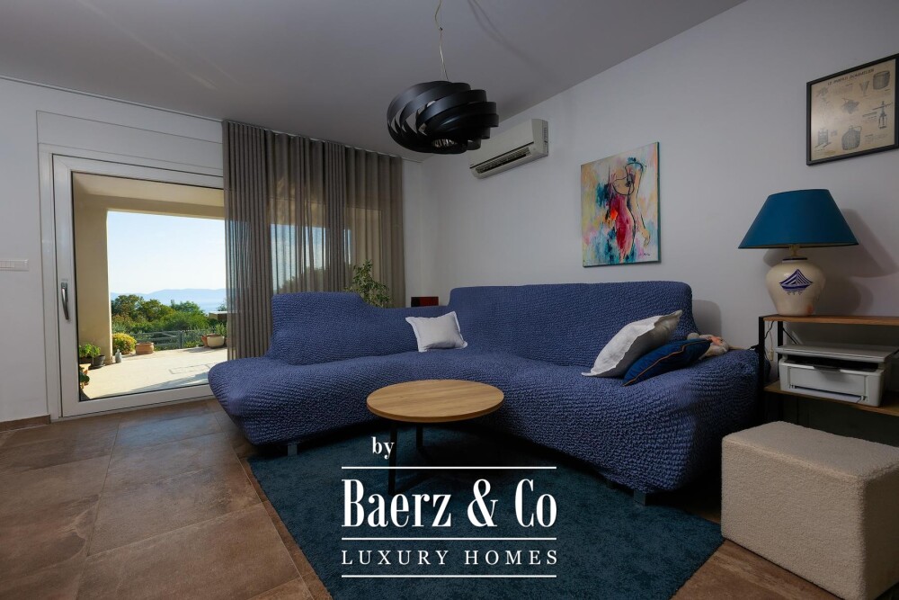 Kostrena, a house with a swimming pool and a stunning open sea view image