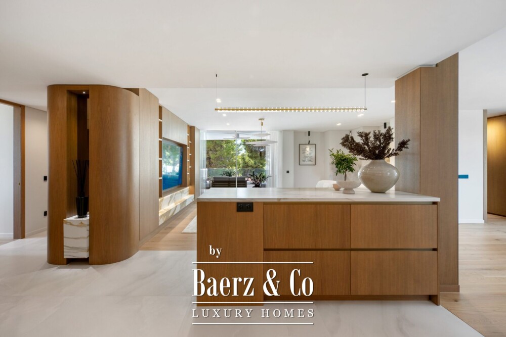 Penthouse - Marbella East - Ref: 8738 image