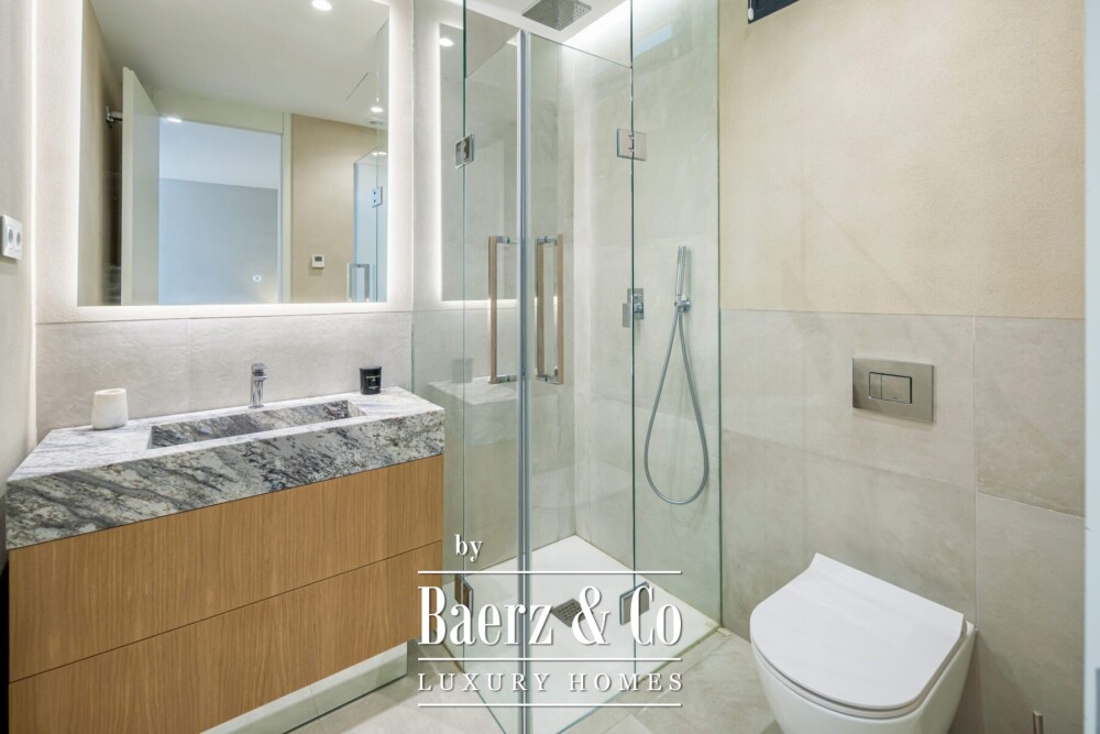 Villa - New Golden Mile - Estepona East - Ref: 8739 image