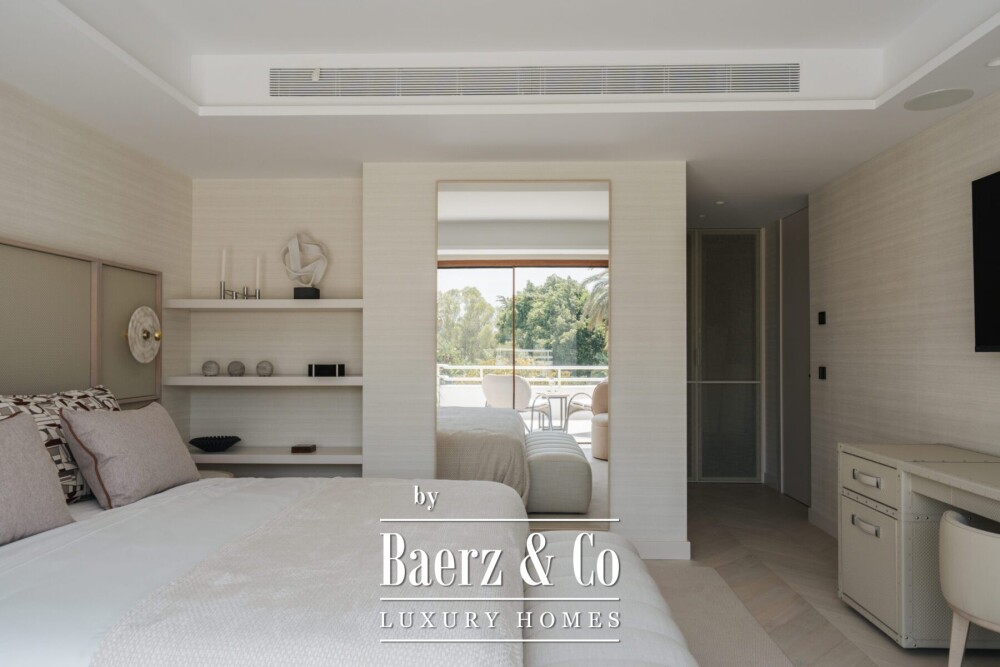 Apartment - Nueva Andalucia - Marbella - Ref: 8740 image