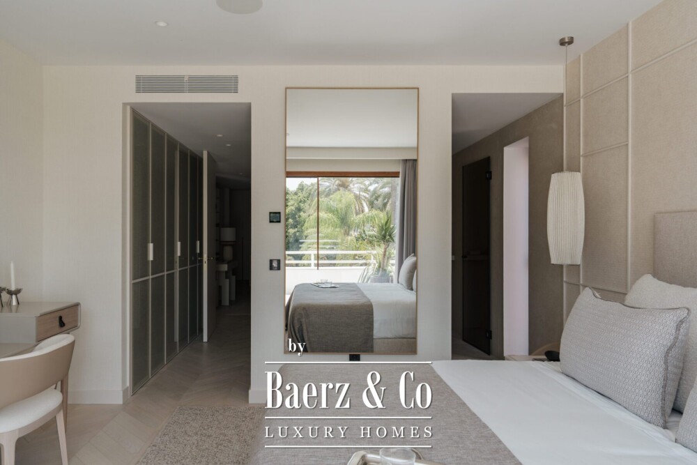 Apartment - Nueva Andalucia - Marbella - Ref: 8740 image