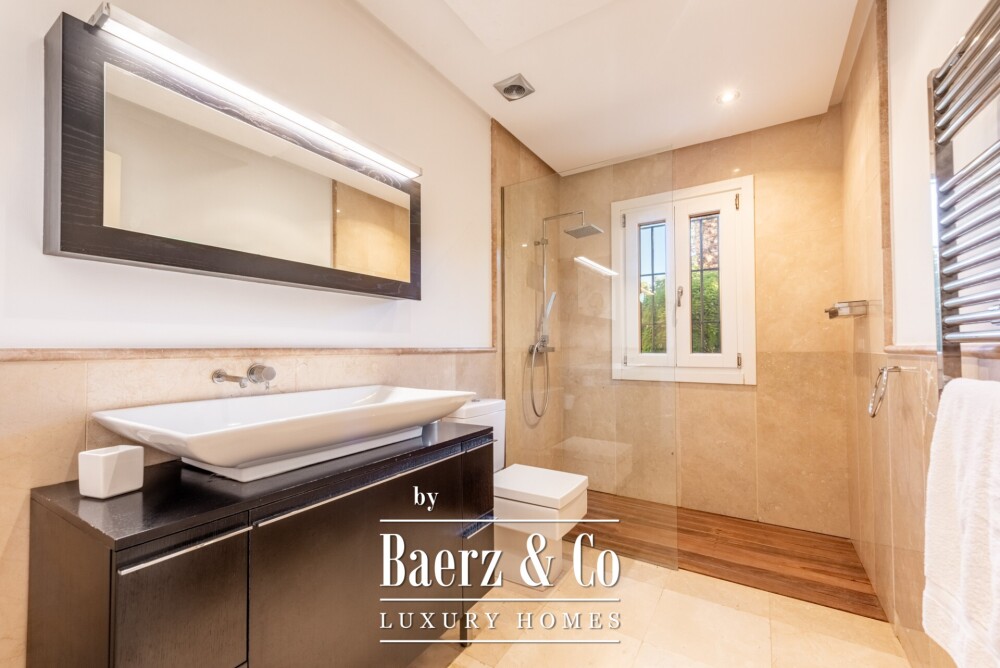 Beautiful luxury home in Sotogrande, Sotogrande Alto - Valgrande image