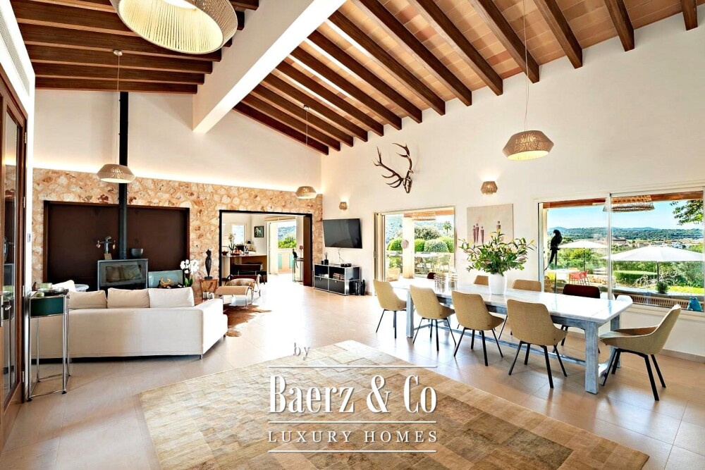 Beautiful luxury home in Sant Llorenç des Cardassar, Son Carrió image