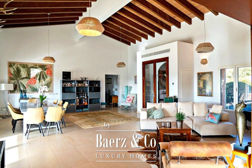 Beautiful luxury home in Sant Llorenç des Cardassar, Son Carrió image