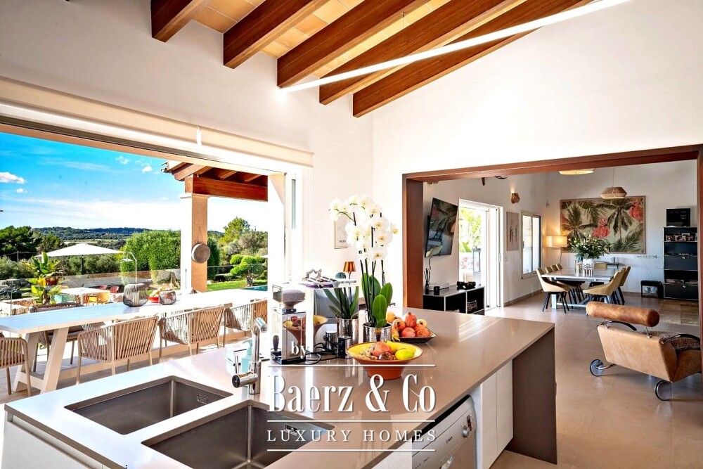 Beautiful luxury home in Sant Llorenç des Cardassar, Son Carrió image