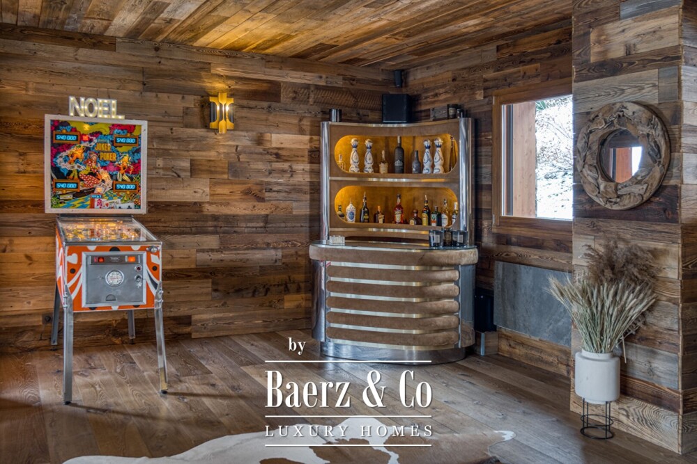 Chalet of 309.98 sqm, 6 bedrooms - near Mont d'Arbois image