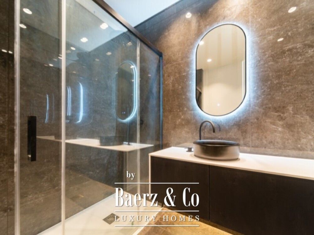 Brand-New Contemporary Villa in São João das Lampas, Close to the Beach image