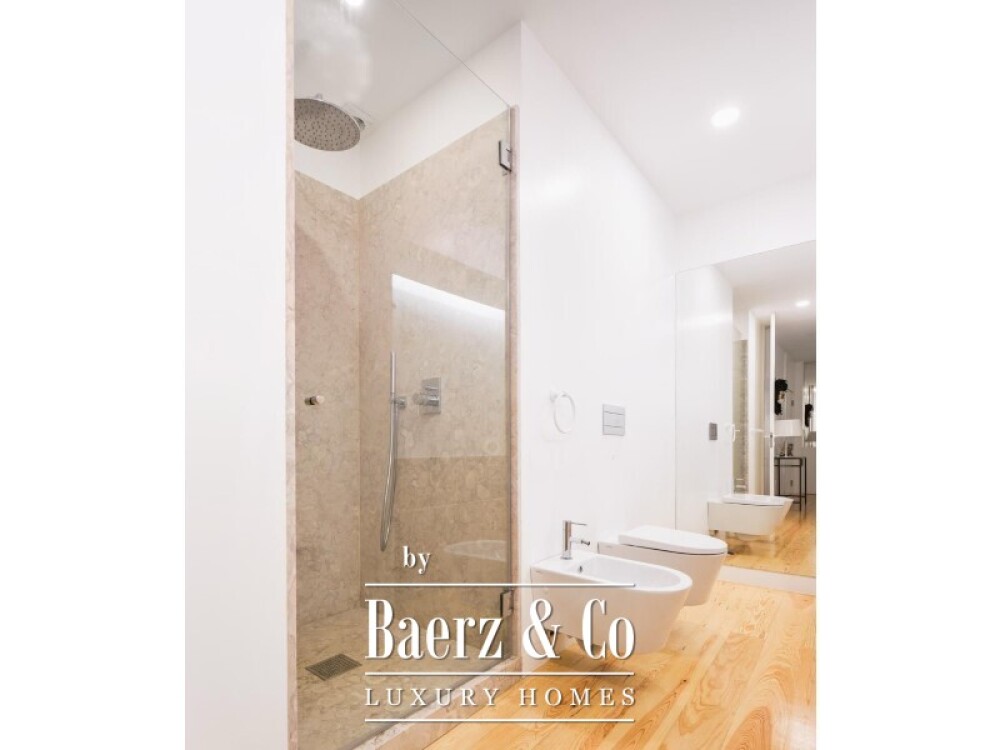 3-Bedroom plus study apartment , with Private Outdoor Space, in Campo Pequeno image