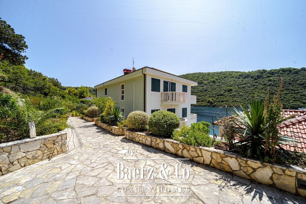 Island of Lastovo, Villa by the sea in a quiet bay of the island of Lastovo image