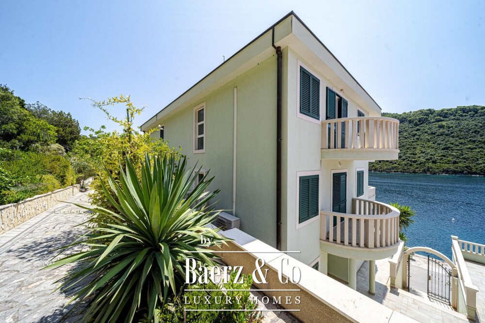 Island of Lastovo, Villa by the sea in a quiet bay of the island of Lastovo image