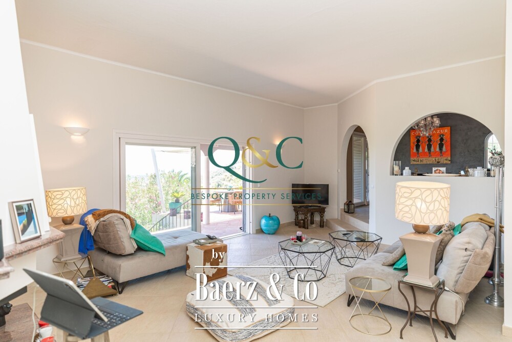 Beautiful luxury home in Santa Bárbara de Nexe, Santa Bárbara de Nexe image