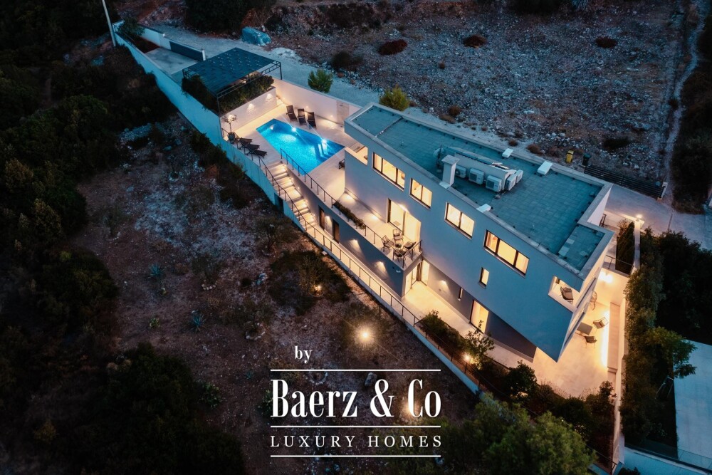 Brač, Supetar, luxury villa in an attractive location image