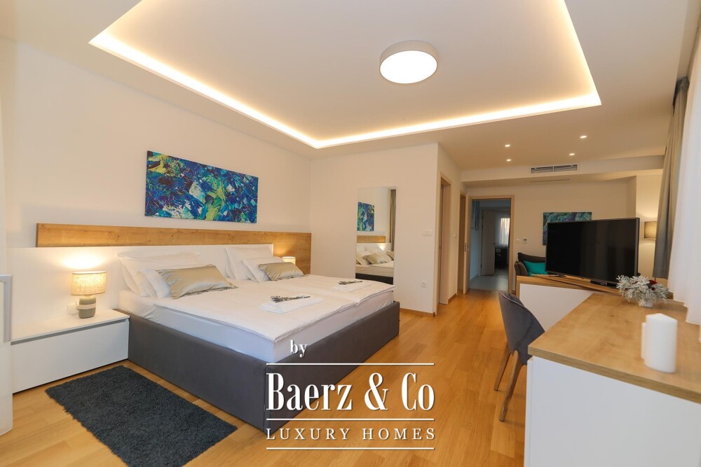 Brač, Supetar, luxury villa in an attractive location image