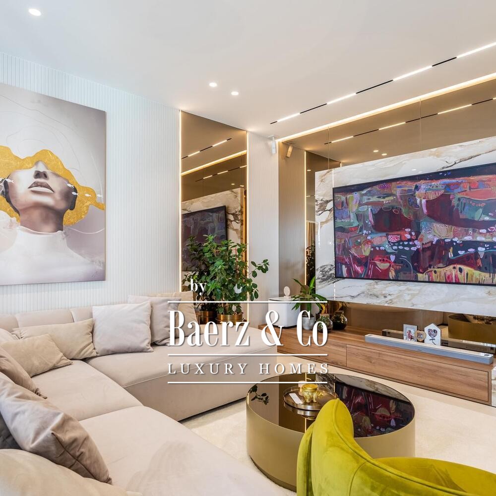 Split, luxury apartment in the city center image