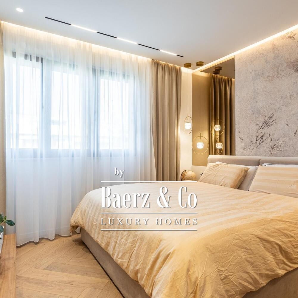 Split, luxury apartment in the city center image