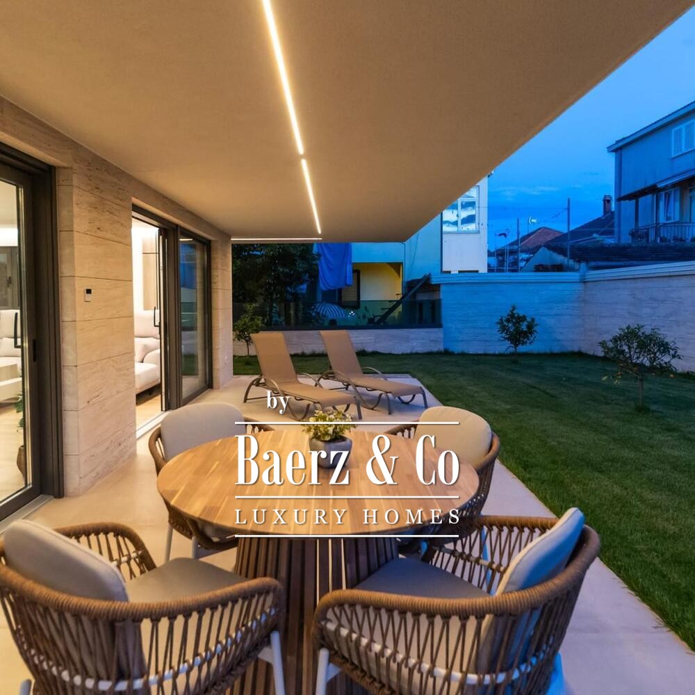 Zadar, Borik - Luxury Residence 760 m² with 3 Apartments, Elevator and Heated Infinity Pool image