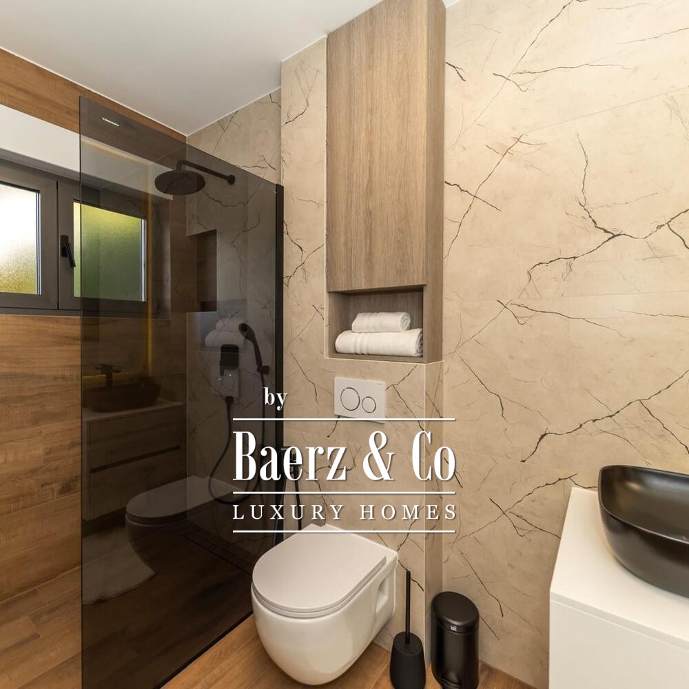 Zadar, Borik - Luxury Residence 760 m² with 3 Apartments, Elevator and Heated Infinity Pool image
