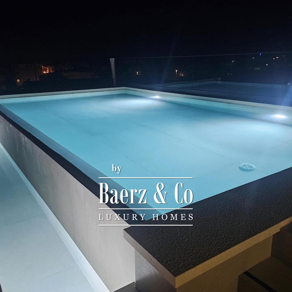 Zadar, Borik - Luxury Residence 760 m² with 3 Apartments, Elevator and Heated Infinity Pool image