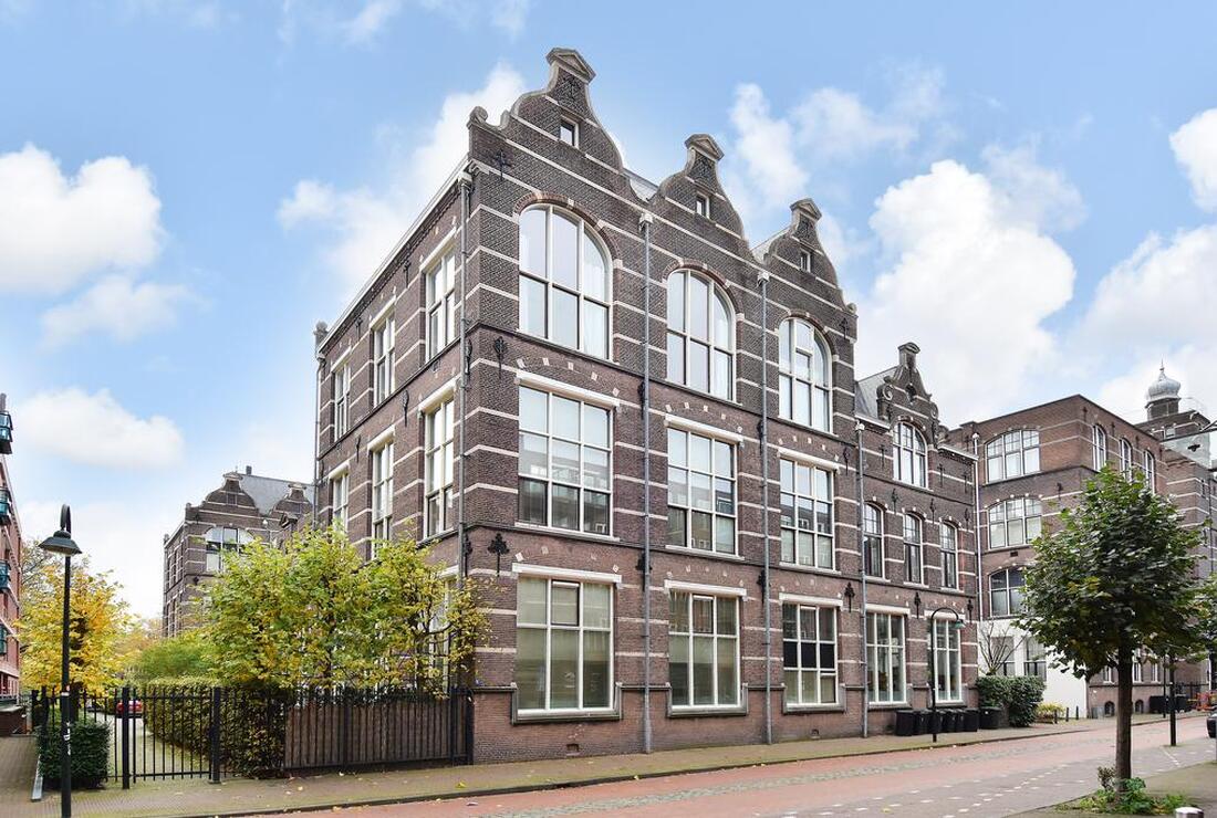 DELFT