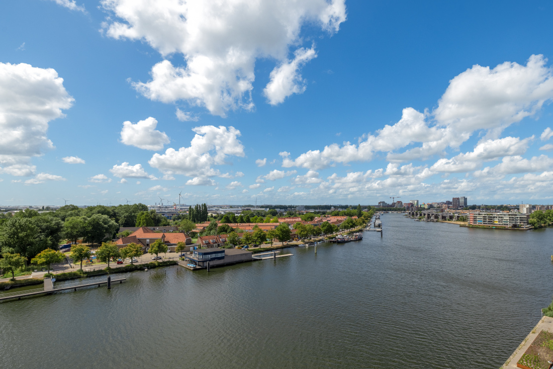 ZAANDAM