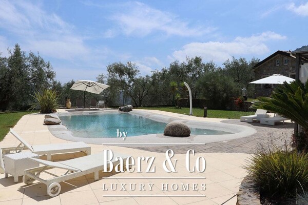 photo 5 Country house for sale 480 m²