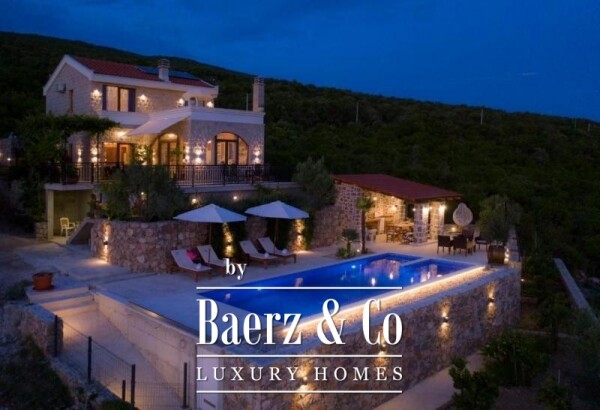 photo 10 Rustic Villa with Panoramic Views