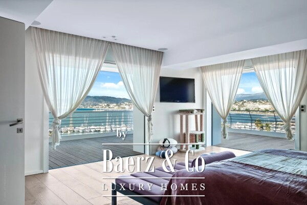 photo 8 Luxury Penthouse In Cannes Croisette
