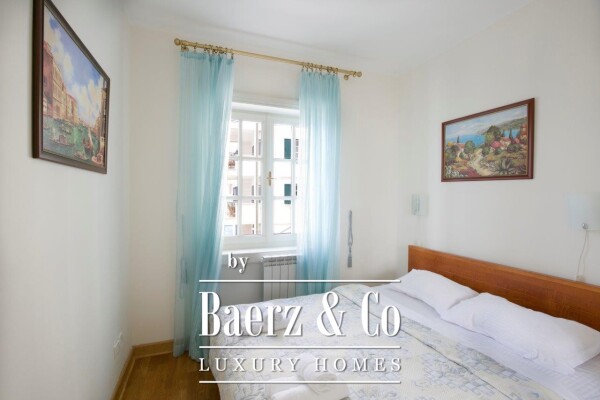 photo 12 Apartment on the Sveti Stefan Beach