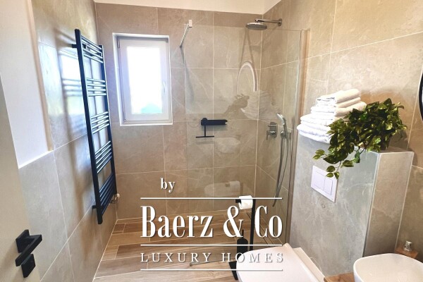 photo 47 Istria, Poreč, luxuriously renovated old school