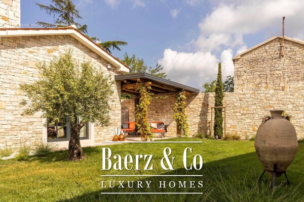 photo 34 Istria, Kanfanar, complex of beautiful stone houses 1561 m2 on a large garden