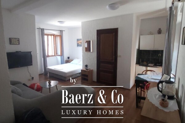 photo 27 The island of Brač, a stone house with a restaurant in a prime location