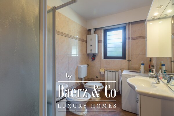 photo 19 Pula, Veli Vrh, wonderful villa plus 4 separated apartments and a pool