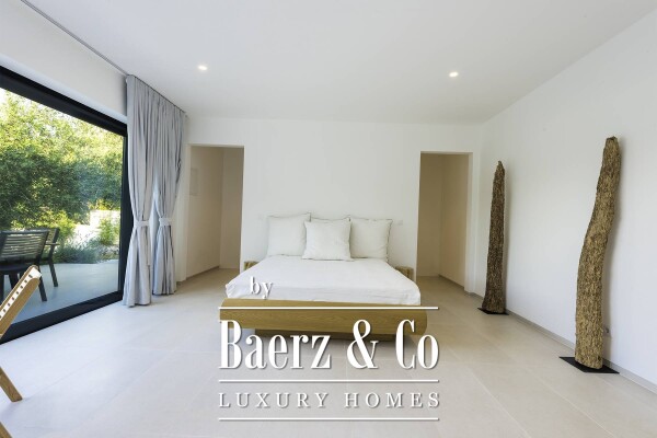 photo 18 Dubrovnik archipelago, extraordinary seafront villa with swimming pool