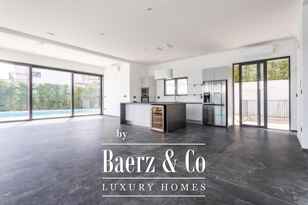 photo 6 Okrug Donji, newly built villa with a wonderful view