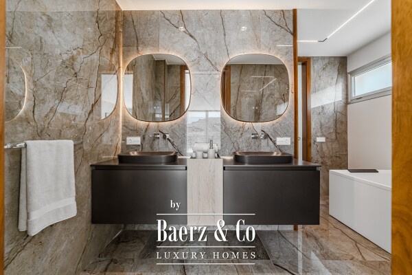 photo 27 Exquisite Newly Built Villa Tenerife south