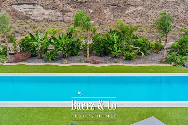 photo 62 Exquisite Newly Built Villa Tenerife south