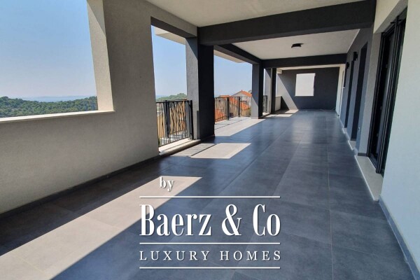 photo 5 Šibenik, four bedroom luxury apartment with swimming pool