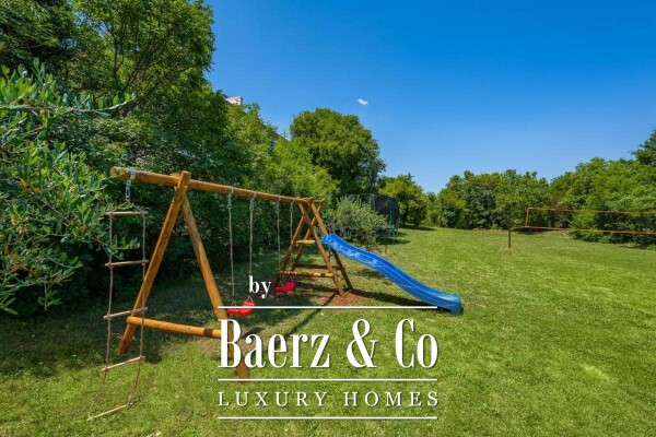 photo 5 Rakalj, beautiful, spacious villa with pool and large garden, 452 m²