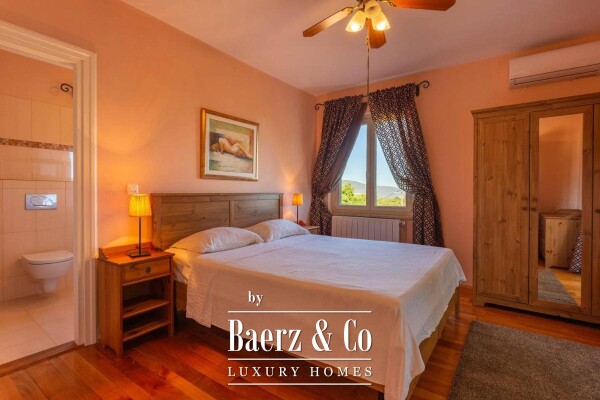 photo 24 Rakalj, beautiful, spacious villa with pool and large garden, 452 m²