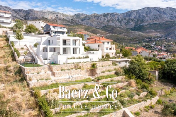 photo 3 Split - Žrnovnica, modern villa with pool and panoramic view