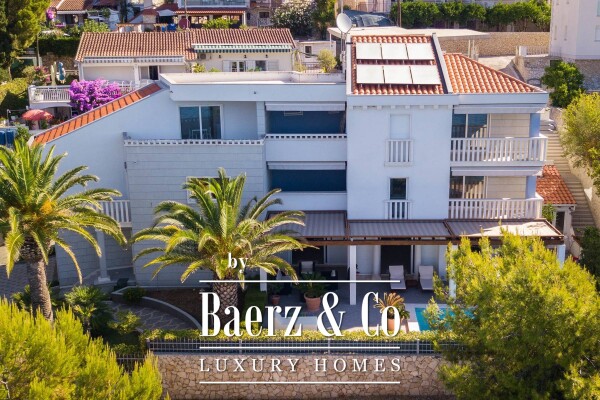 photo 1 Split, Čiovo, modern villa/boutique hotel with 8 apartments, first row to the sea