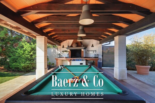 photo 11 Pula, Veli Vrh - beautiful luxurious and modern house 347 m2 with a pool of 27 m2