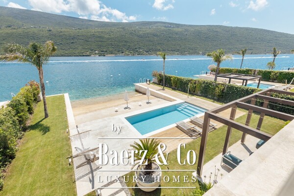 photo 16 Modern Villa in Luxury Resort with private Beach, Pool and Jetty