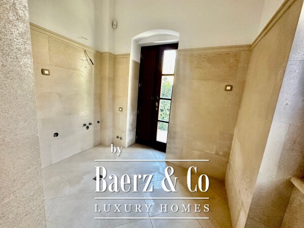 photo 17 Villa in Budva with Seaview, Terrace, Sauna and Turkish Bath